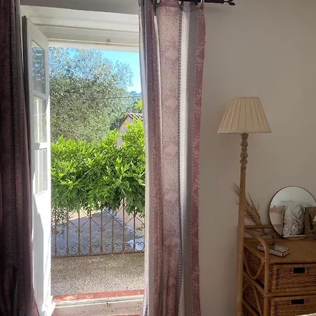 Les Rosiers - Garance Bed & Breakfast Conca