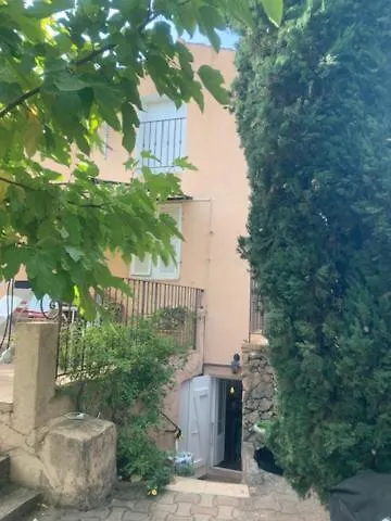 Les Rosiers - Garance * كونكا