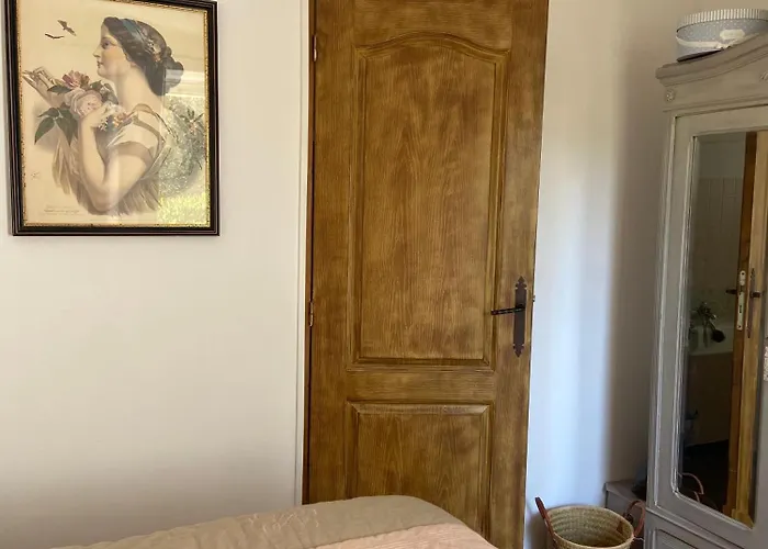 فندق مبيت وإفطار Les Rosiers - Garance *