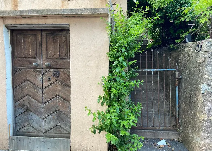 Les Rosiers - Garance فندق مبيت وإفطار كونكا